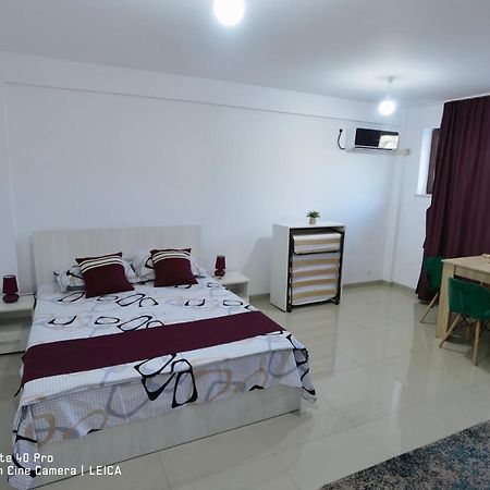 Garsoniera De La Mare Apartment Mangalia Exterior photo