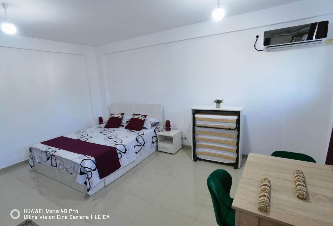 Garsoniera De La Mare Apartment Mangalia Exterior photo